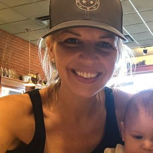 Meet your Posher, Jacqueline